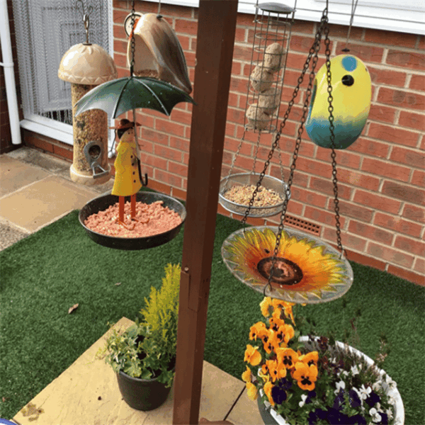 🎁Hanging Umbrella Girl Bird Feeder Garden Decor☂️ - Image 3